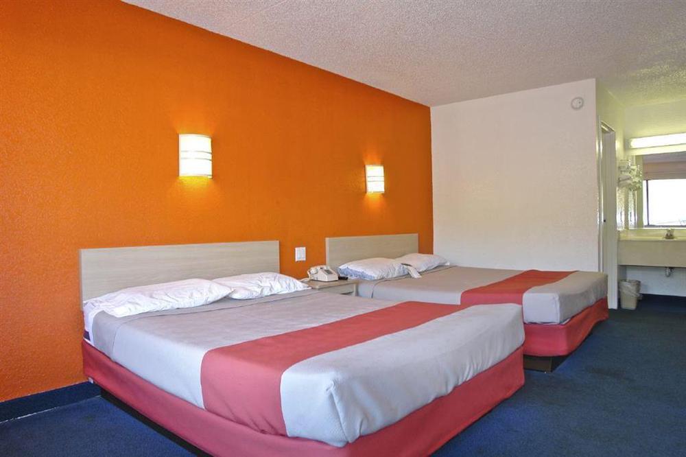 Motel 6 Little Rock North North Little Rock Room photo